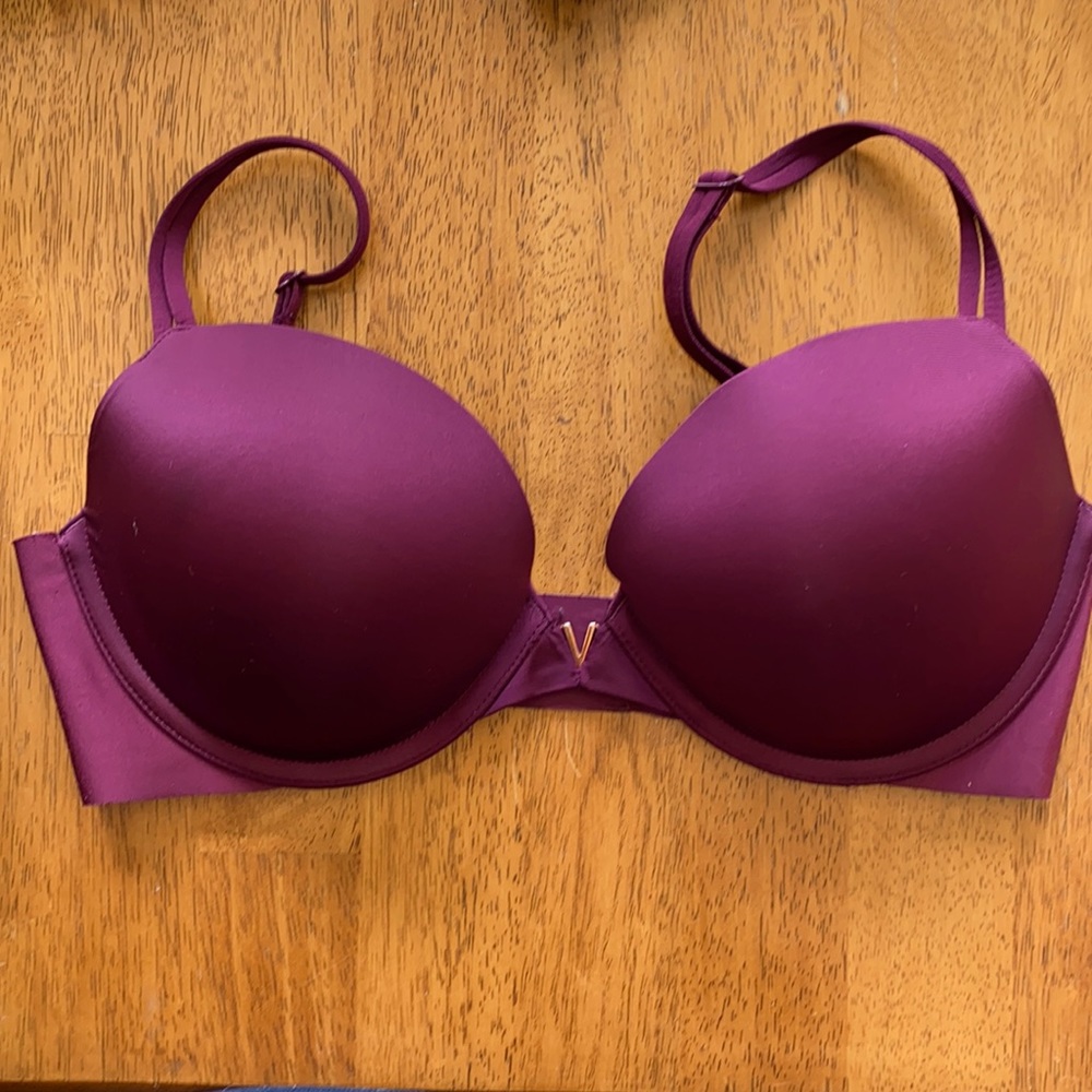 Victoria’s Secret Sexy Illusions push-up bra